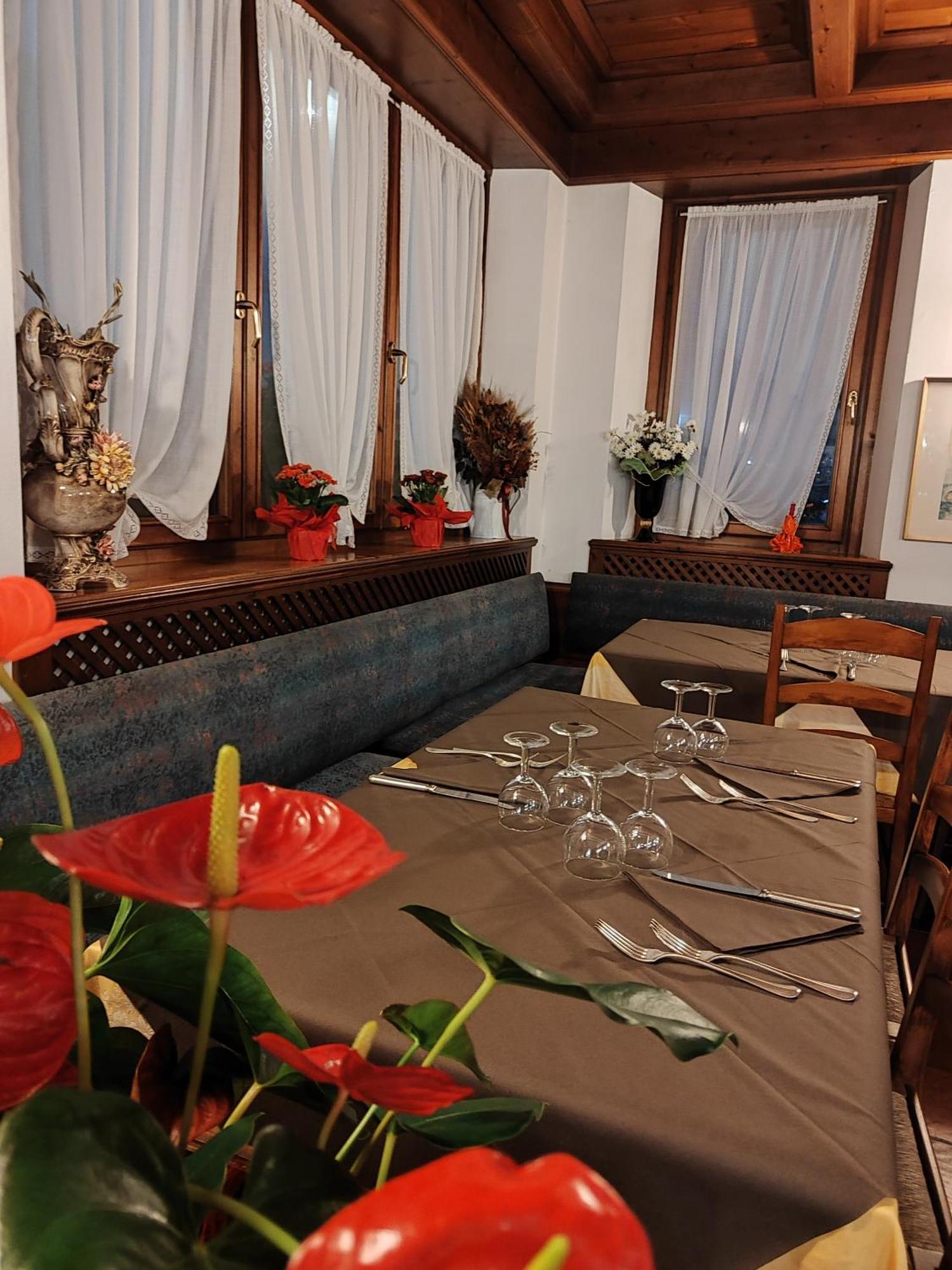 Al Sole Hotel Ristorante Dal 1870 Pieve di Cadore Dış mekan fotoğraf