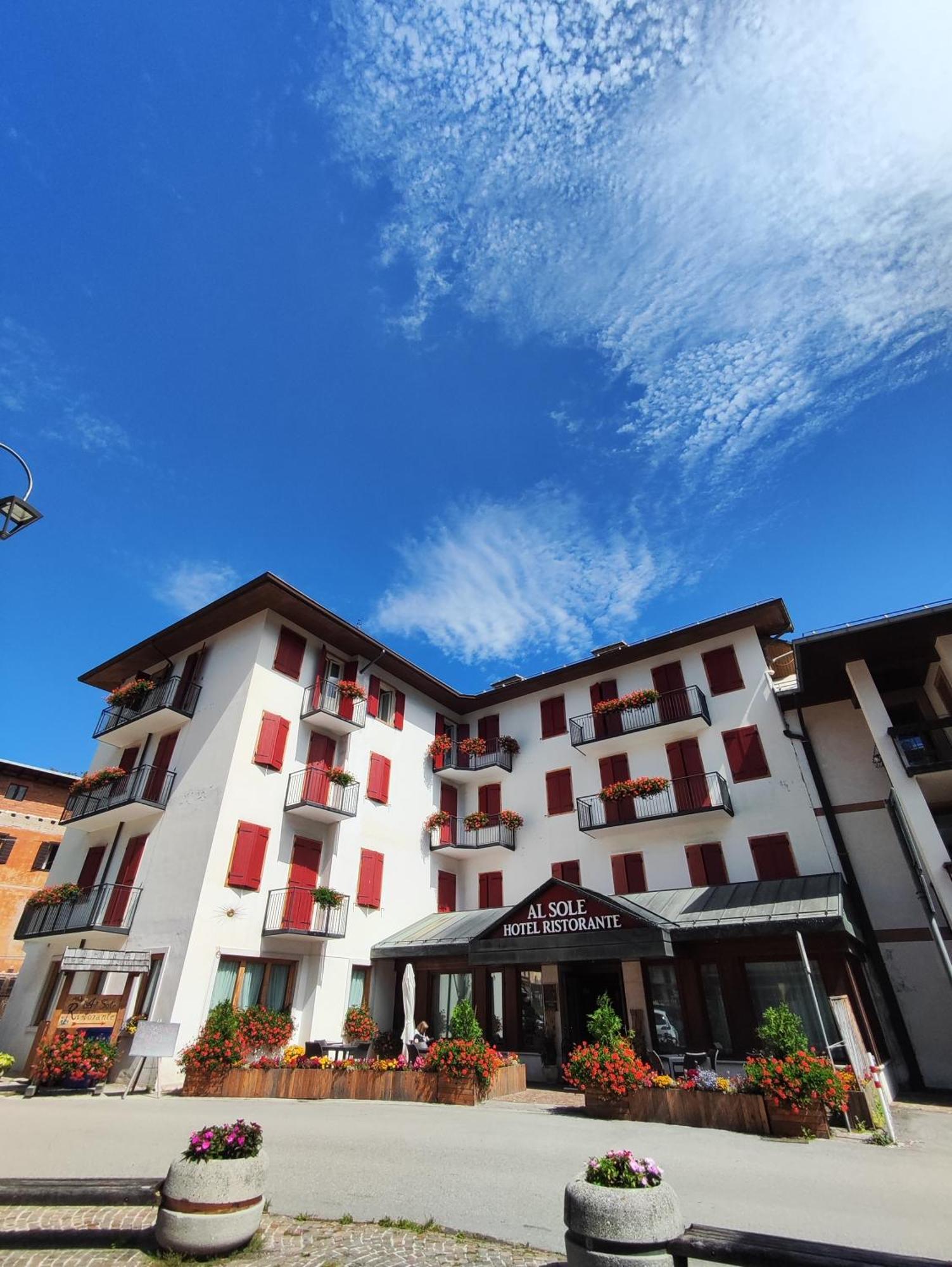 Al Sole Hotel Ristorante Dal 1870 Pieve di Cadore Dış mekan fotoğraf